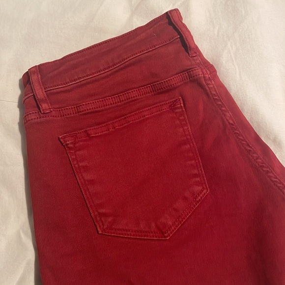 NEW ❤️ Vigoss Ace High Rise Luxe Stretch Red Short Size 28 NWT - Picture 4 of 4